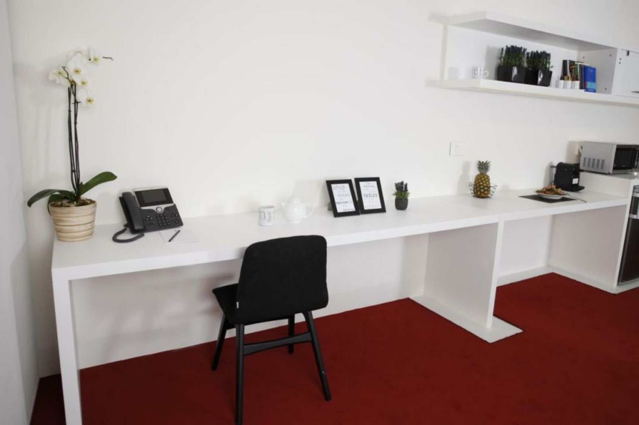 1866 Court & Suites Hotel