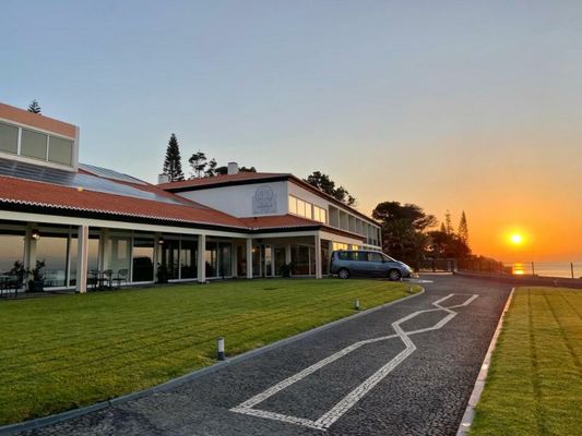 Albatroz Beach & Yacht Club