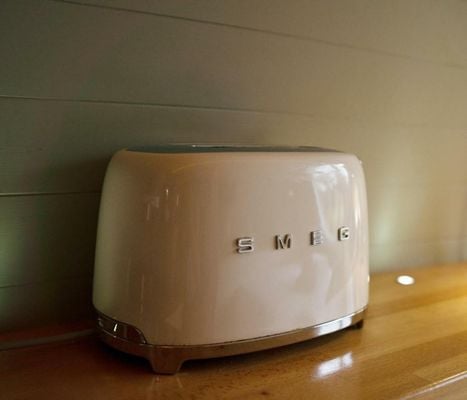 RiverBeds - Luxury Wee Lodges with Hot Tubs