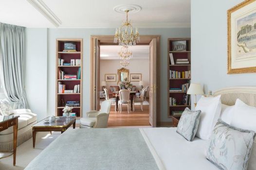 Le Bristol Paris, Oetker Hotels