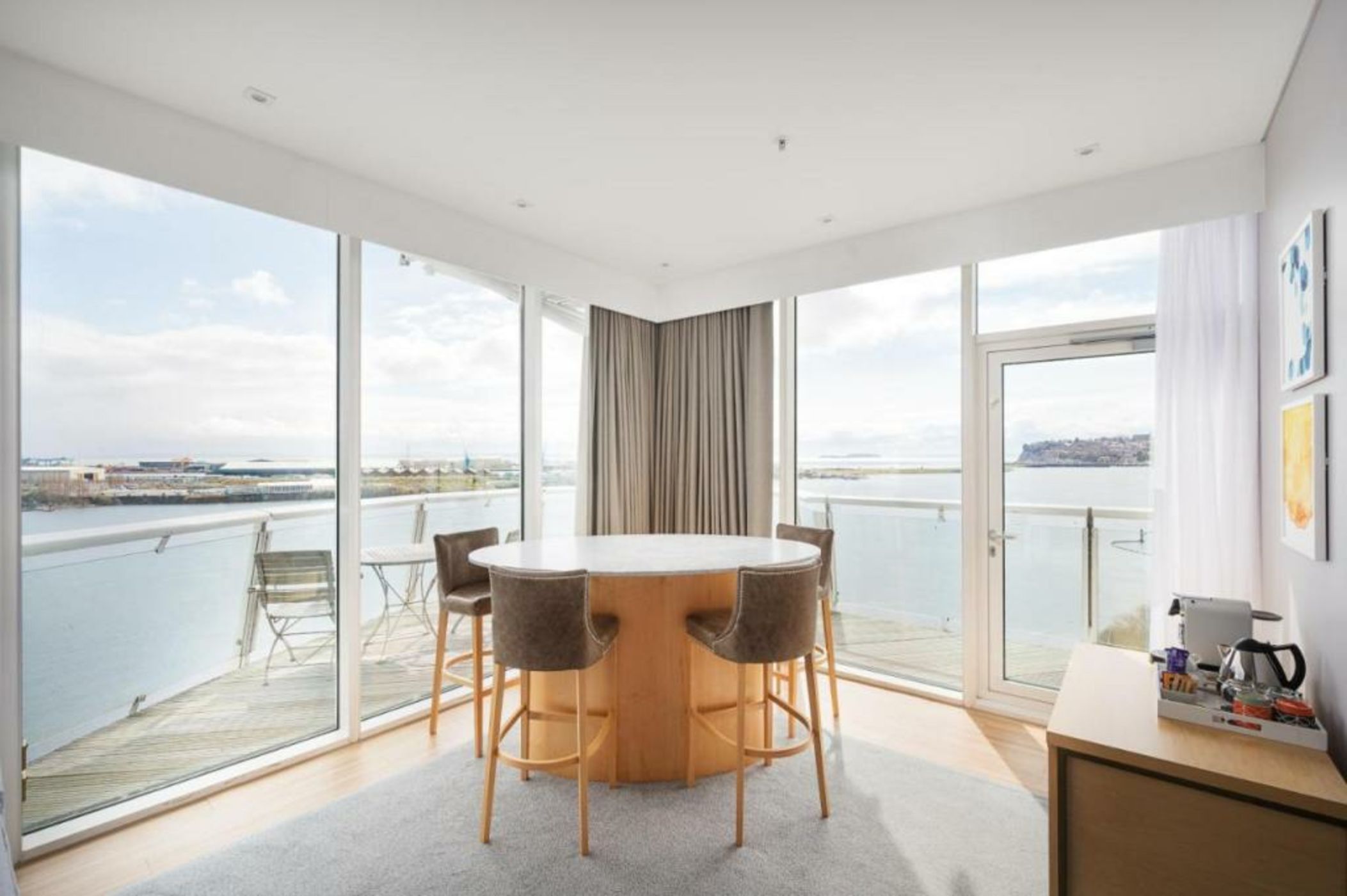 voco St. David's Cardiff by IHG