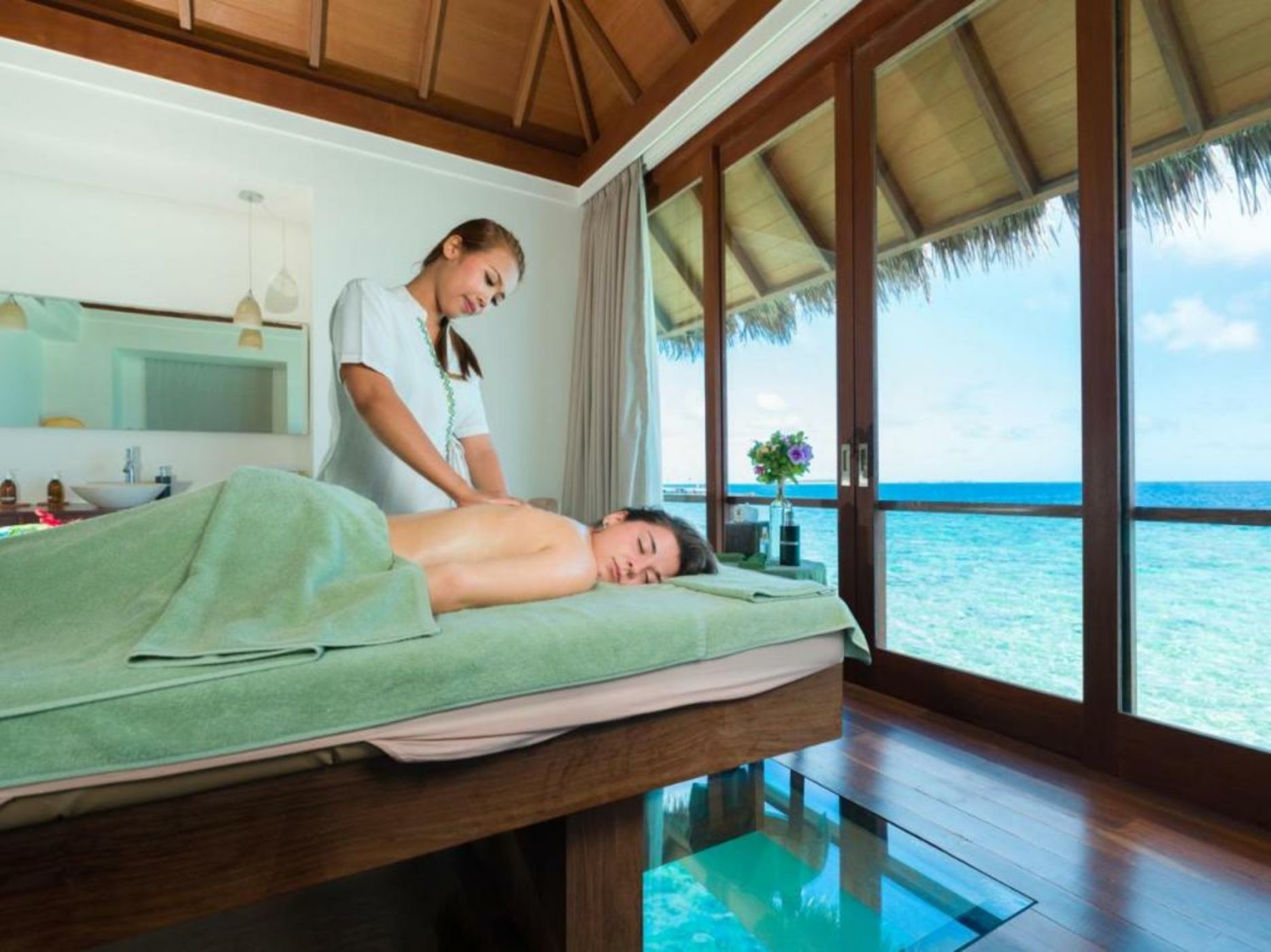 Heritance Aarah - Premium All Inclusive - 40 Minutes away from Male by Seaplane