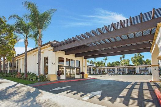 Stanford Inn & Suites Anaheim