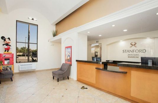 Stanford Inn & Suites Anaheim