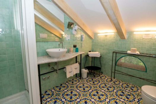 Villa Lara Hotel