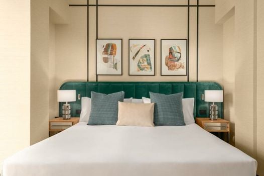 Room Mate Collection Mia, Rome Colosseum