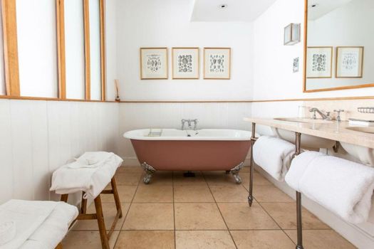 The Bull and Townhouse, Beaumaris- The Inn Collection Group