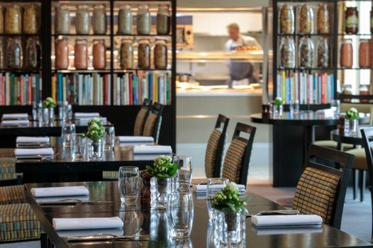 Bowood Hotel, Spa, and Golf Resort