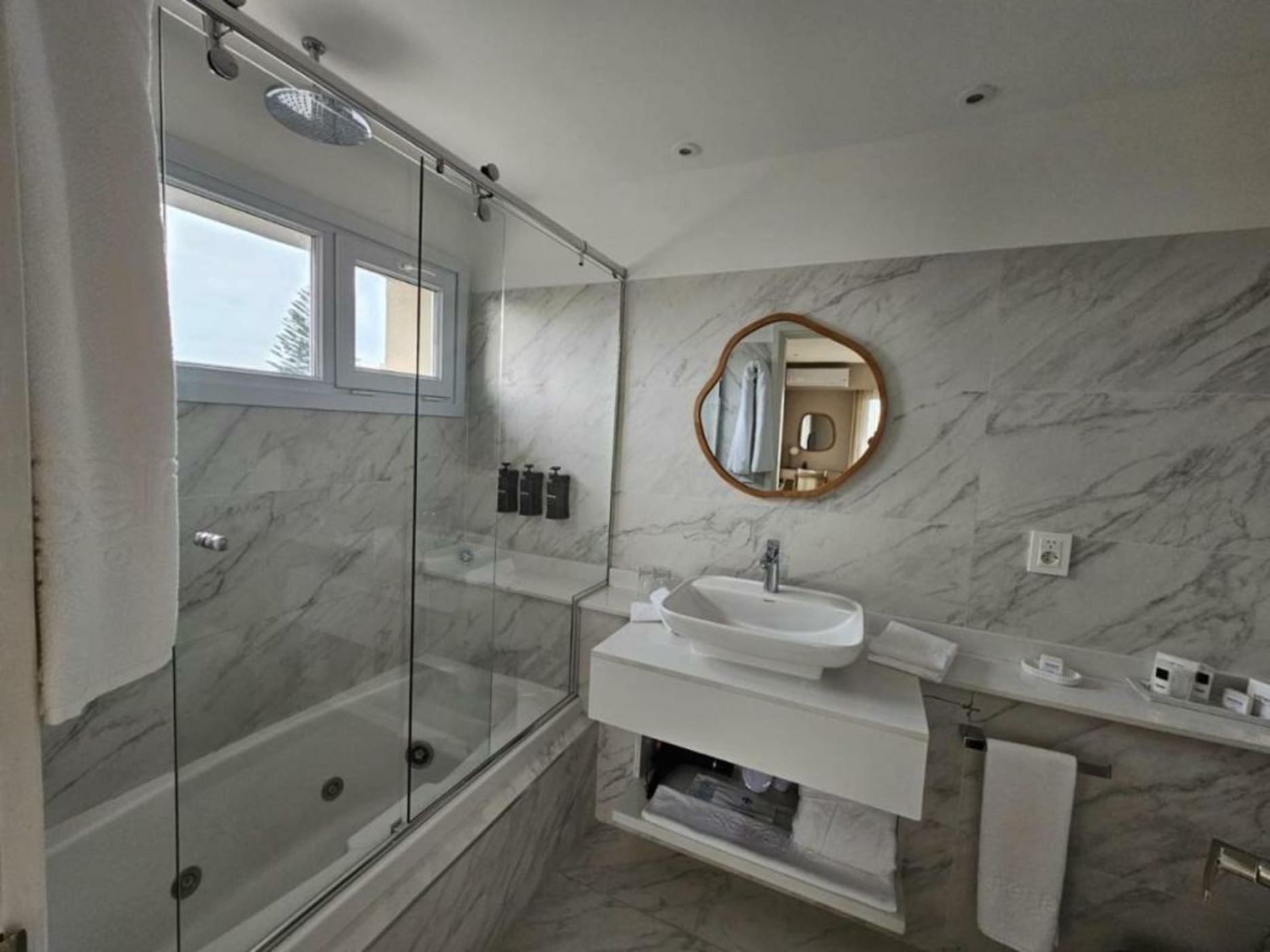 Serena Hotel - Punta del Este - Unico sobre la Playa