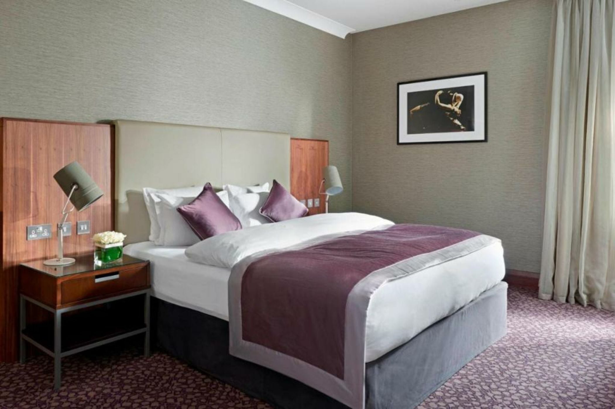 The Glasshouse, Autograph Collection