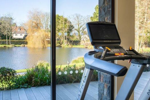 St. Pierre Park Hotel & Golf