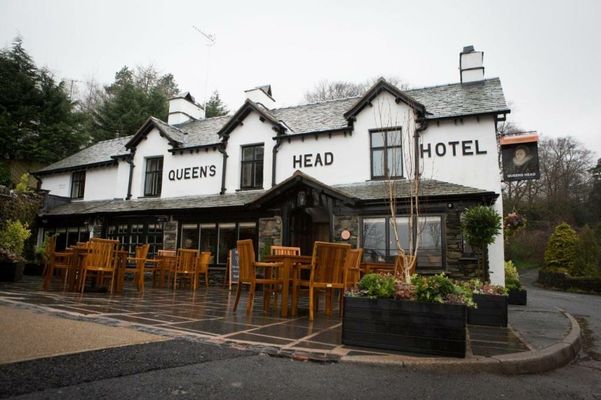 The Queen's Head Hotel