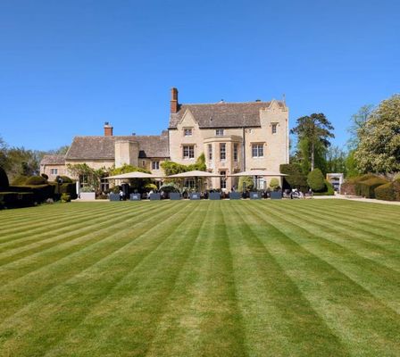 Weston Manor Hotel