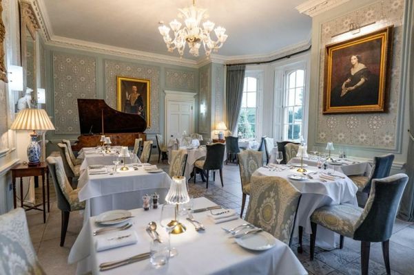 Weston Manor Hotel