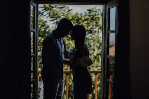 Oinou Strata - Adults Only