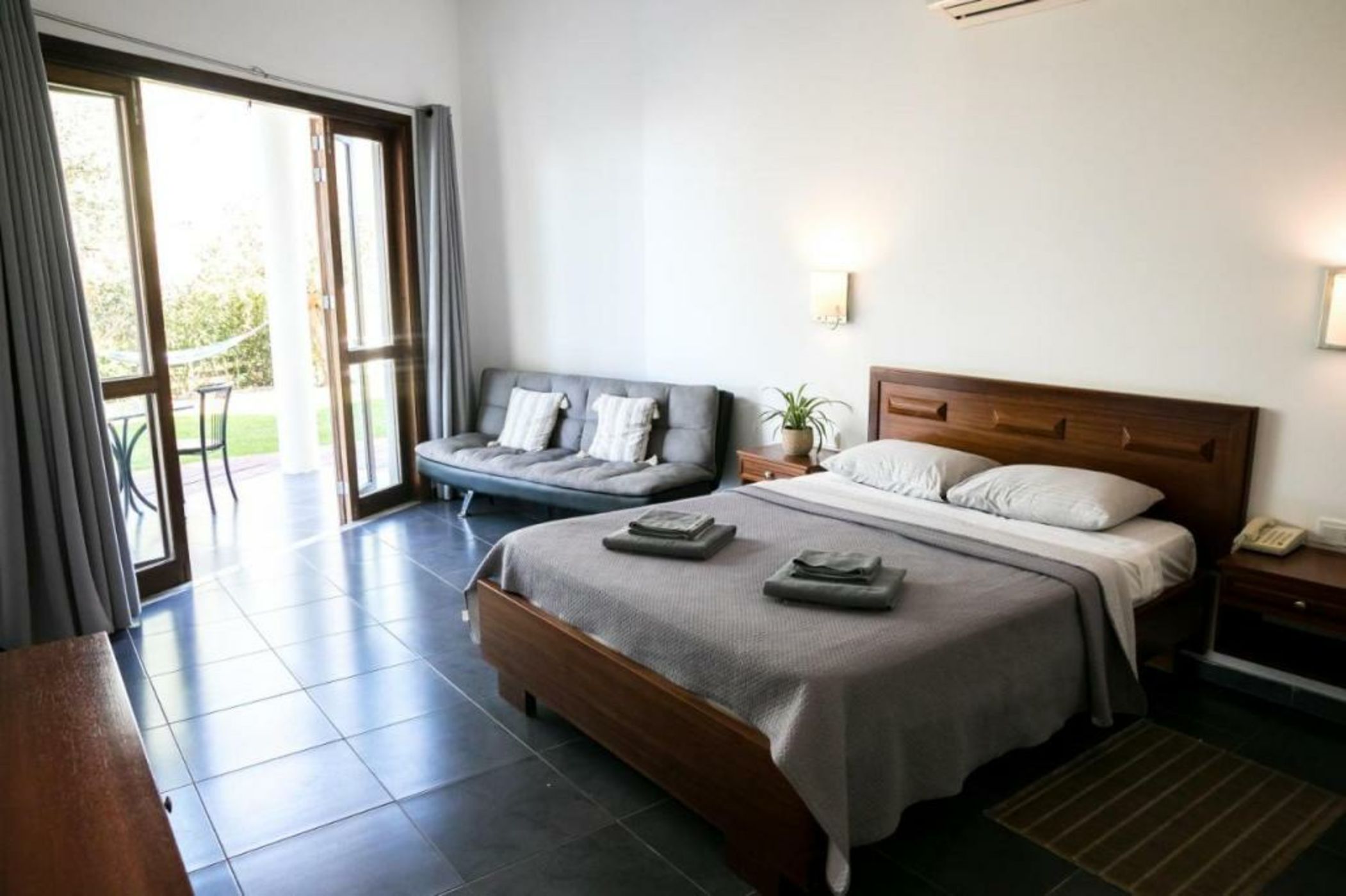 Demetriou Paradisos Hills Hotel