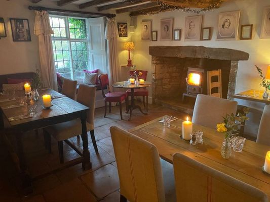 The Swan Inn Swinbrook