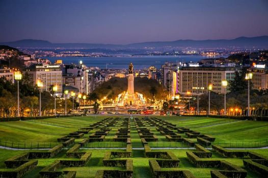 The Sky Lofts Lisbon - Guesthouse