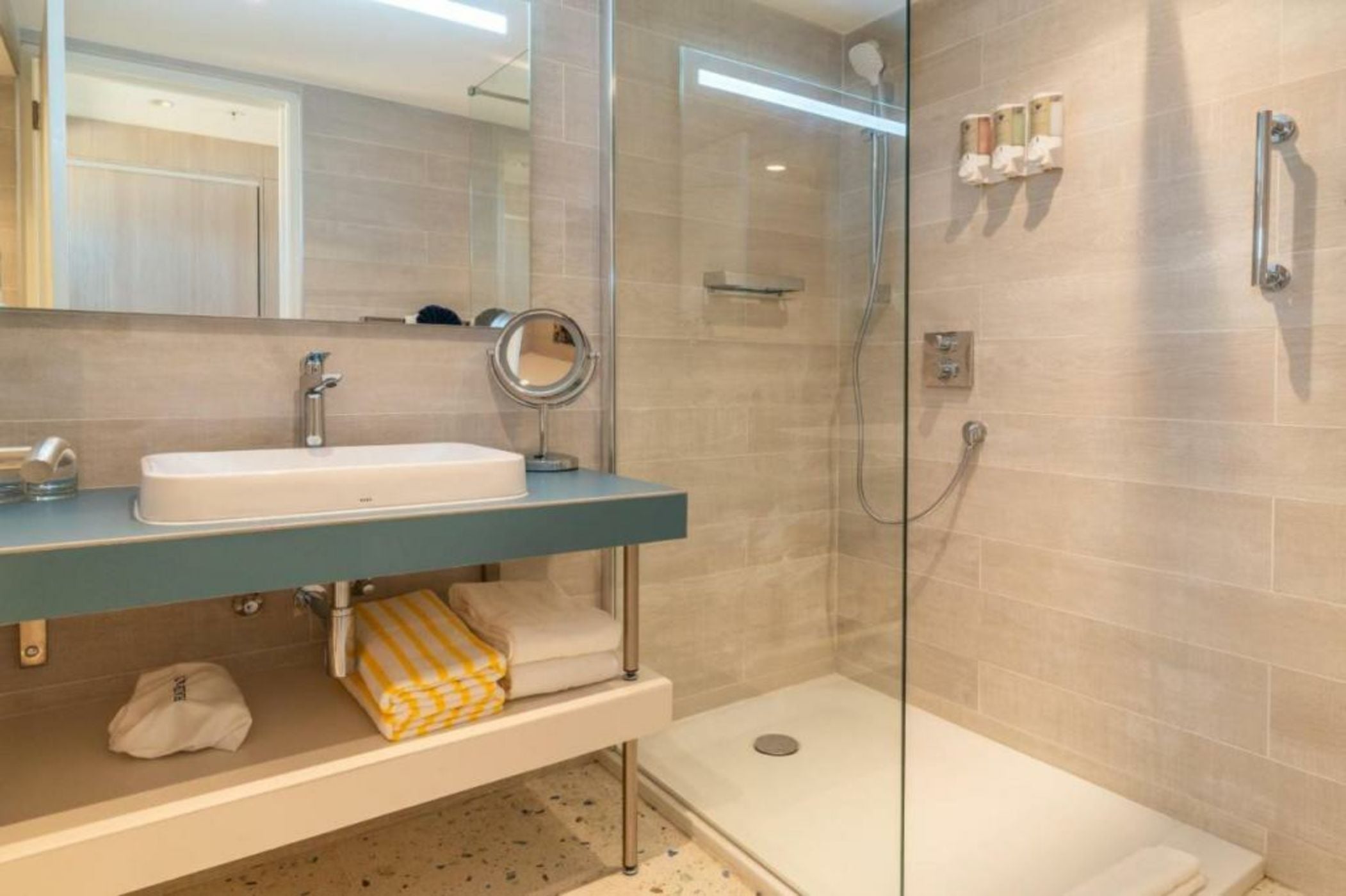 Amsterdam Manor Beach Resort