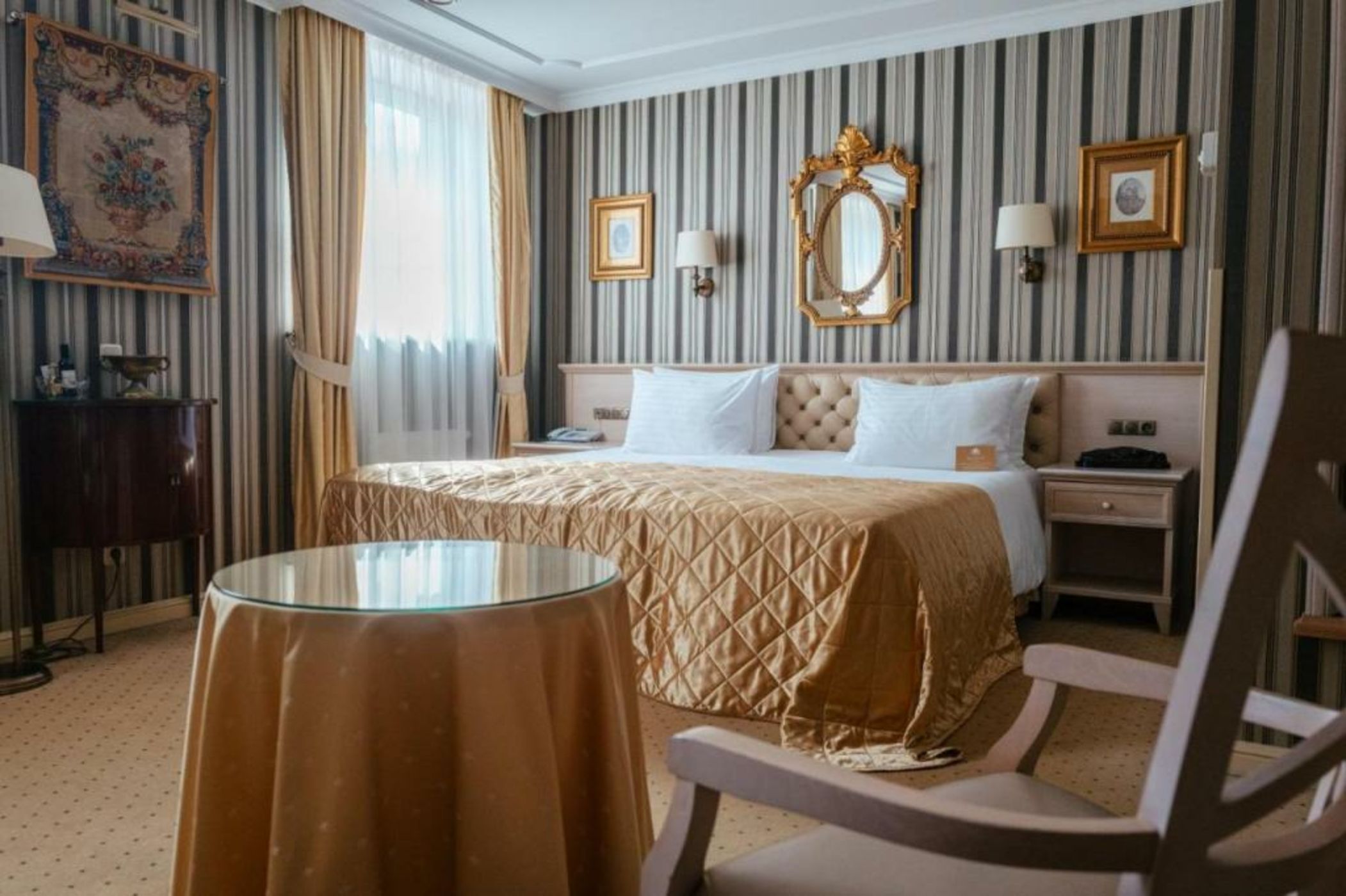 Imperial Hotel & Restaurant