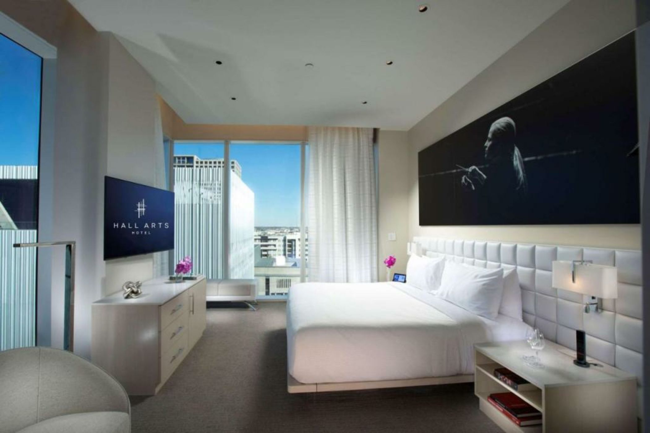 HALL Arts Hotel, Dallas, Autograph Collection