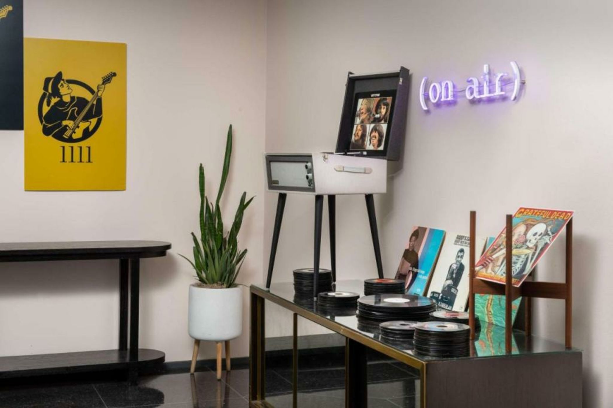 The Troubadour Hotel New Orleans