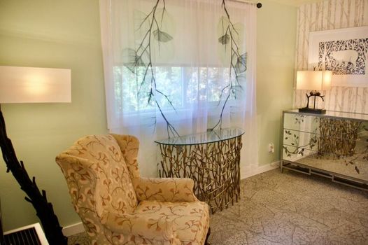 Yosemite Bug Rustic Mountain Resort