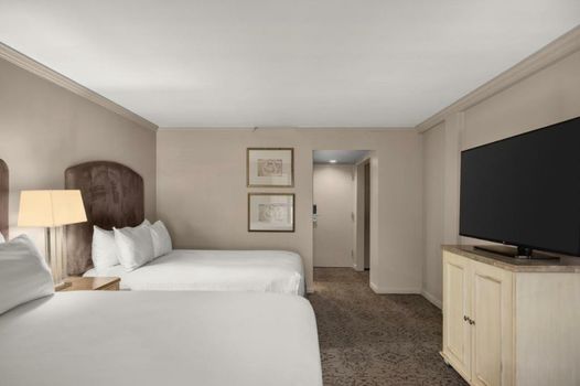 Dauphine Orleans Hotel