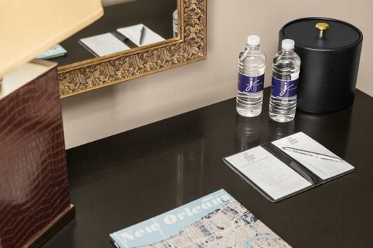 Dauphine Orleans Hotel