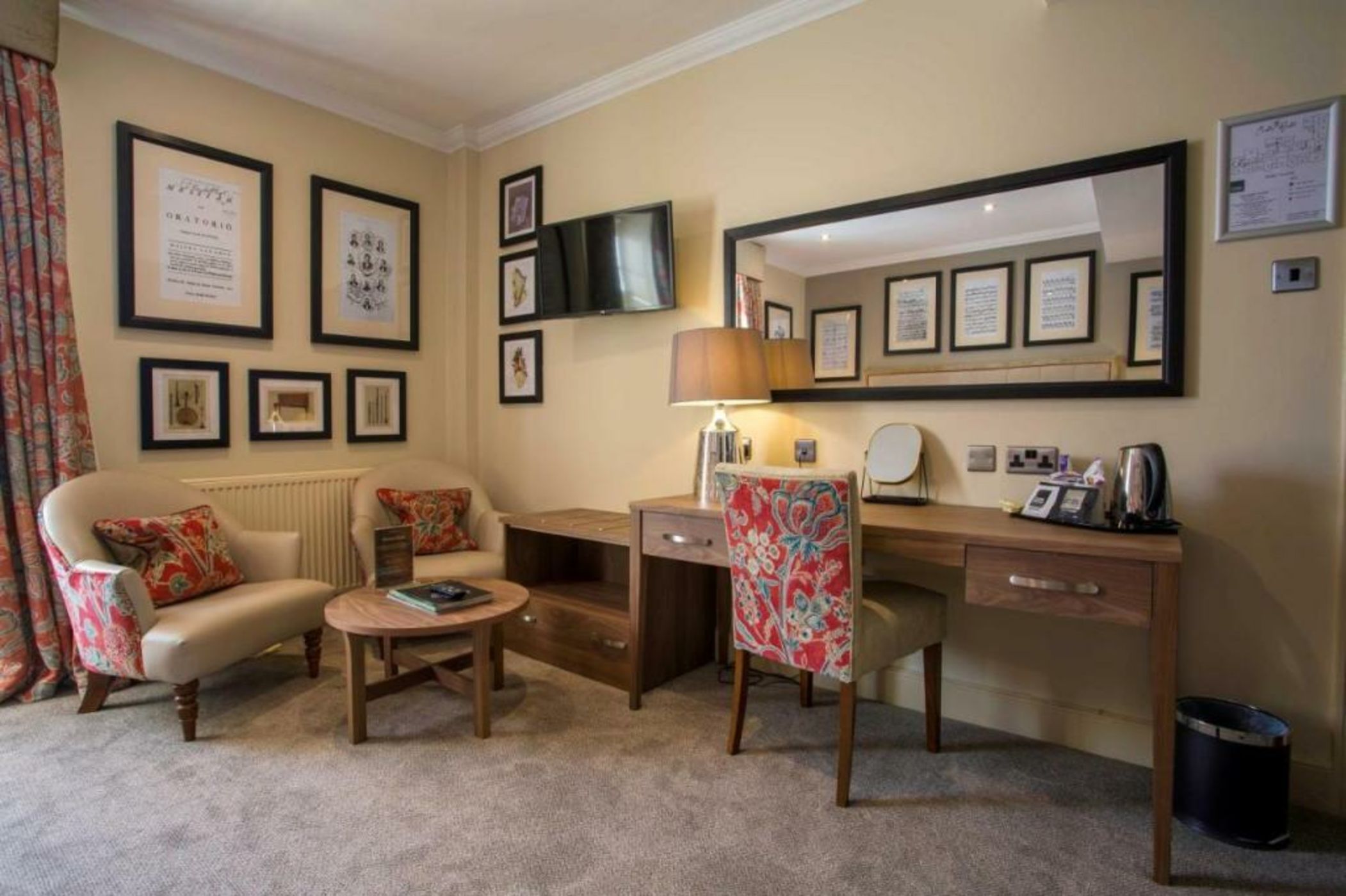 The Castle Hotel, Conwy, North Wales - The Coaching Inn Group