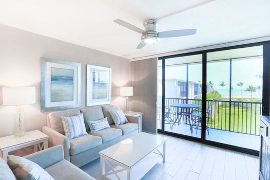 Sundial Beach Resort & Spa