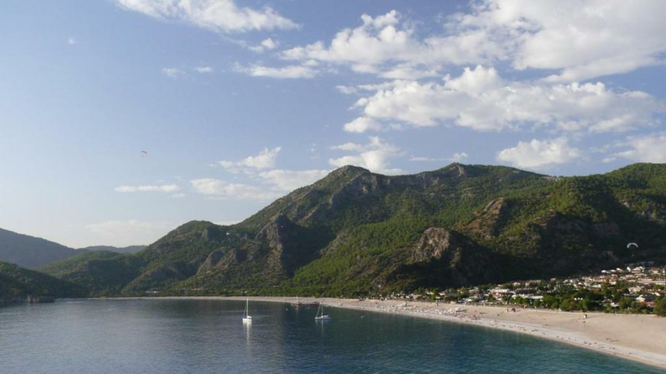 Kabak Avalon Bungalows