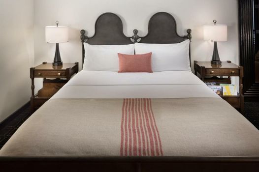 Hotel Valencia Riverwalk