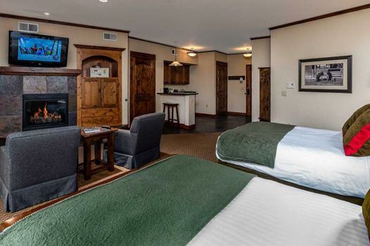 Lodge at Whitefish Lake