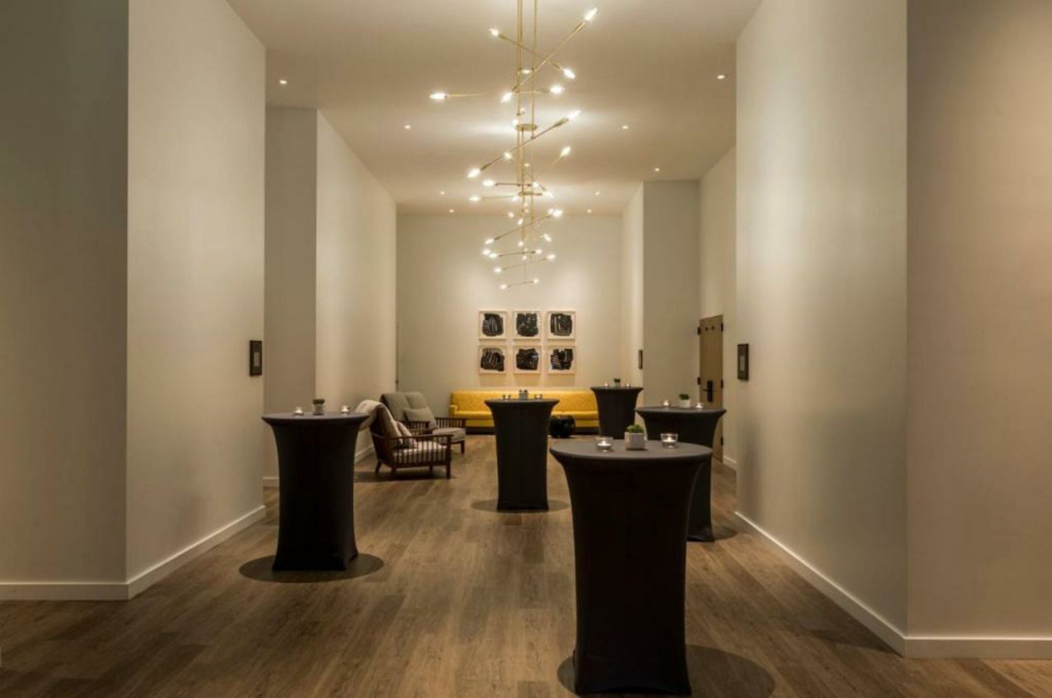 Kimpton Everly Hotel Hollywood by IHG