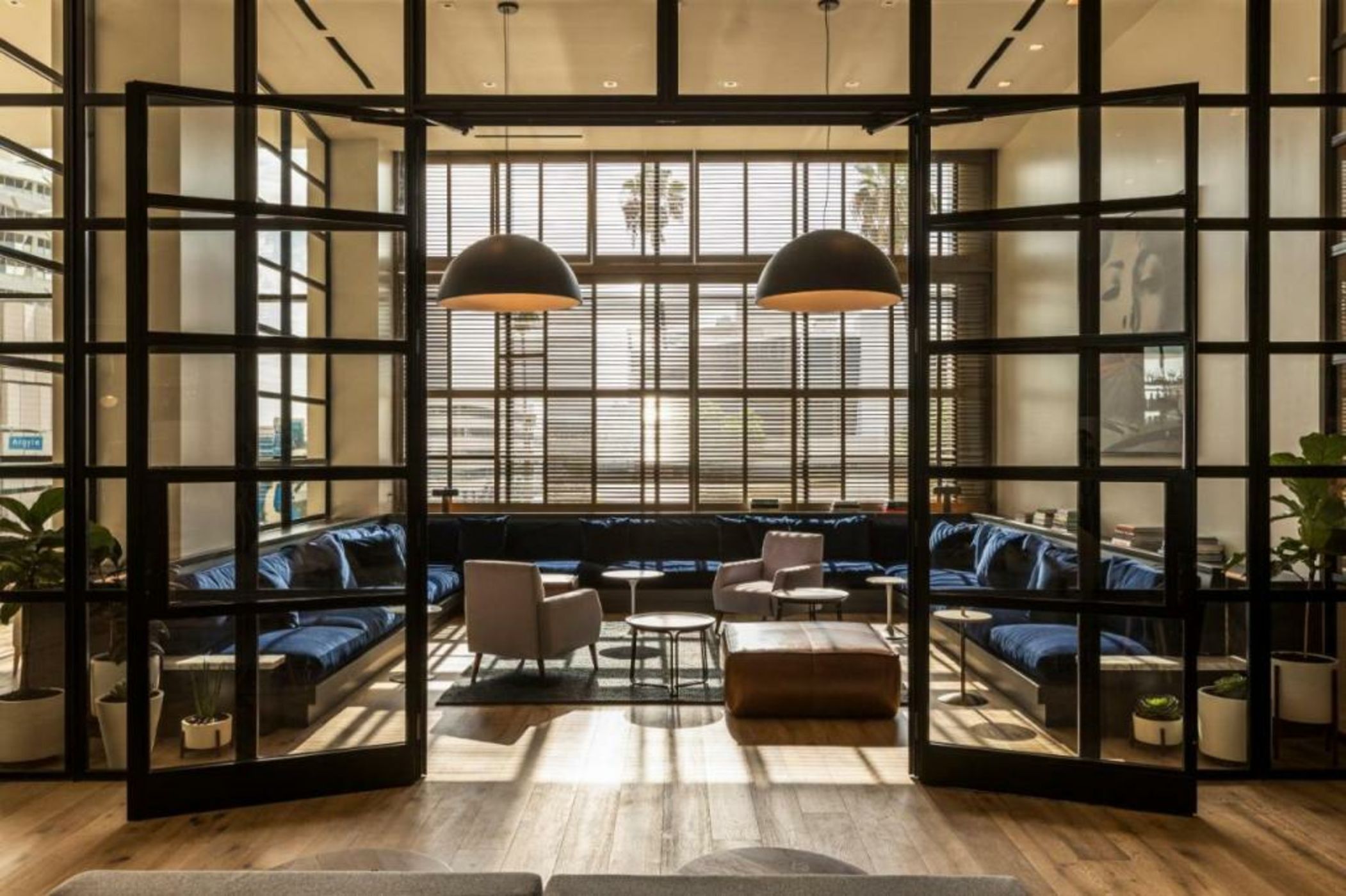 Kimpton Everly Hotel Hollywood by IHG