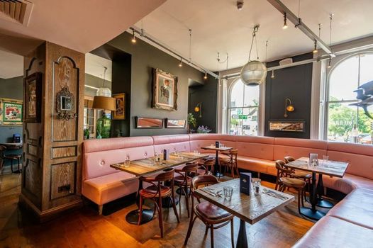 Rooms by Bistrot Pierre at The Crescent Inn