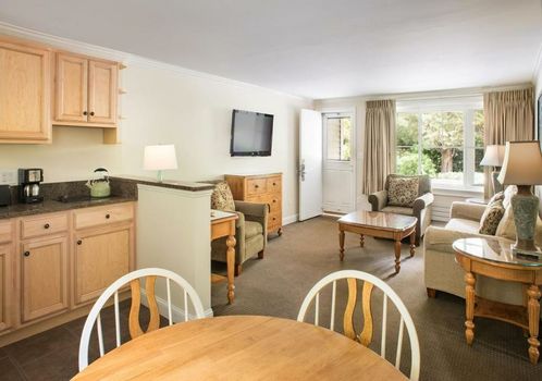 Anchorage by the Sea