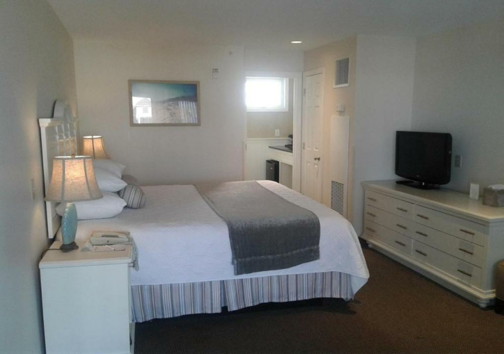 Anchorage by the Sea