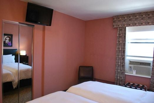 Washington Square Hotel