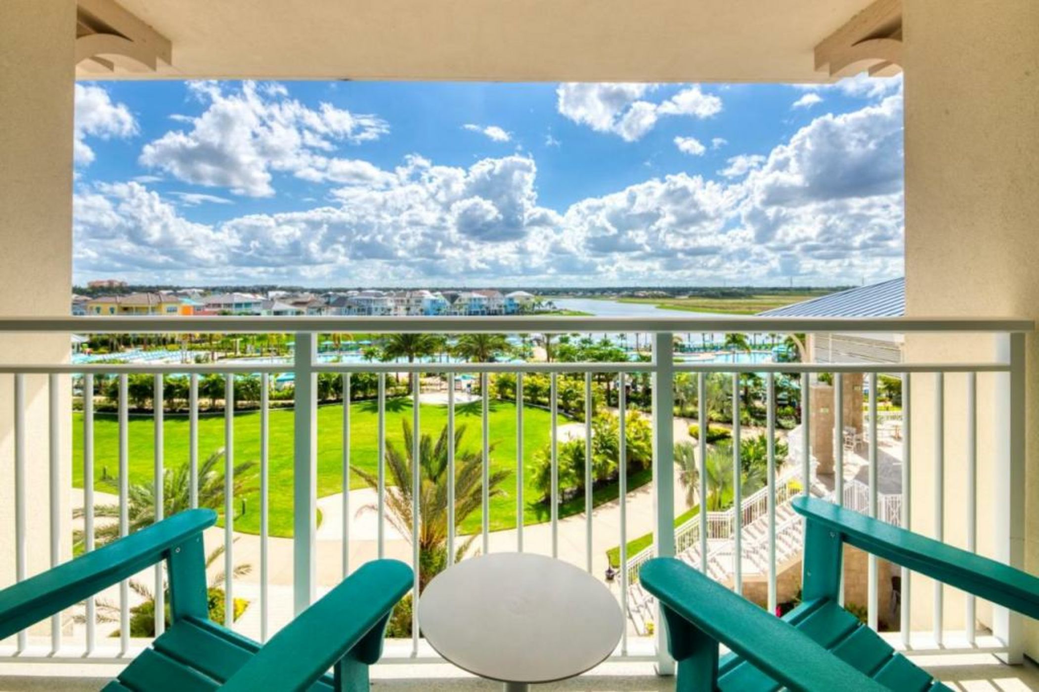 Margaritaville Resort Orlando with H2O Waterpark