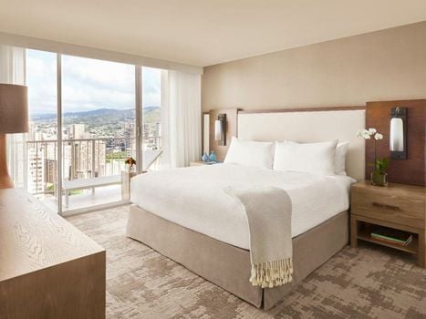 'Alohilani Resort Waikiki Beach