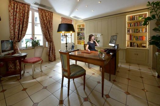 Le Relais Montmartre