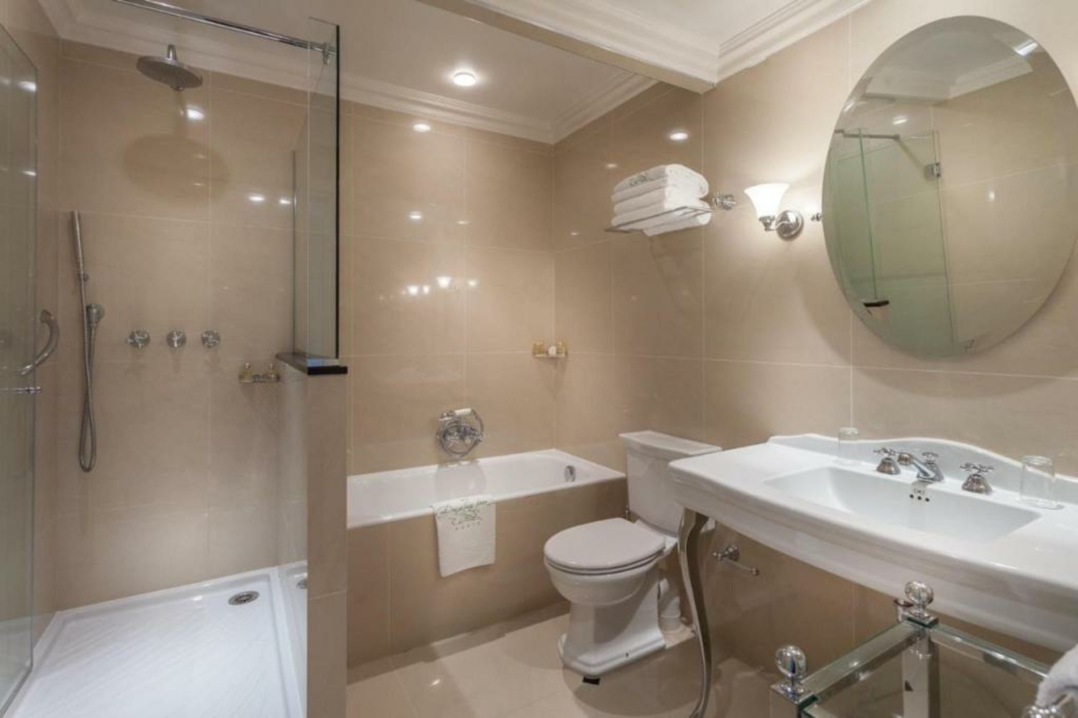 Hôtel Duc De St-Simon