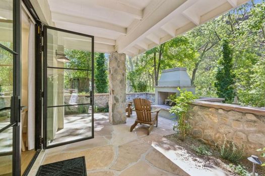 Sedona Views B&B and Luxury Creekside Cabins