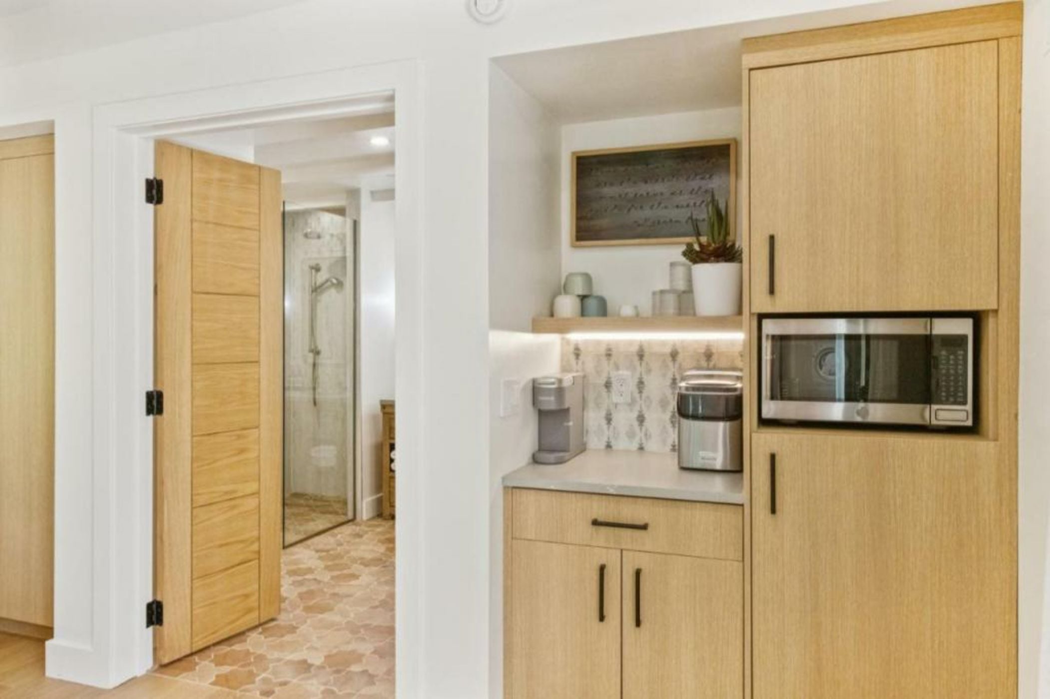 Sedona Views B&B and Luxury Creekside Cabins