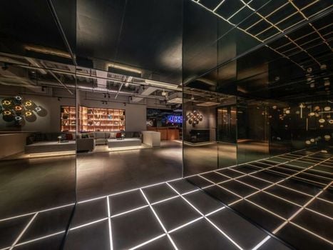 The Lively Osaka Honmachi