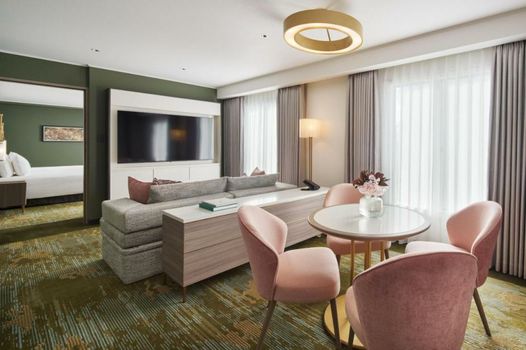 RIHGA Royal Hotel Osaka, Vignette Collection by IHG