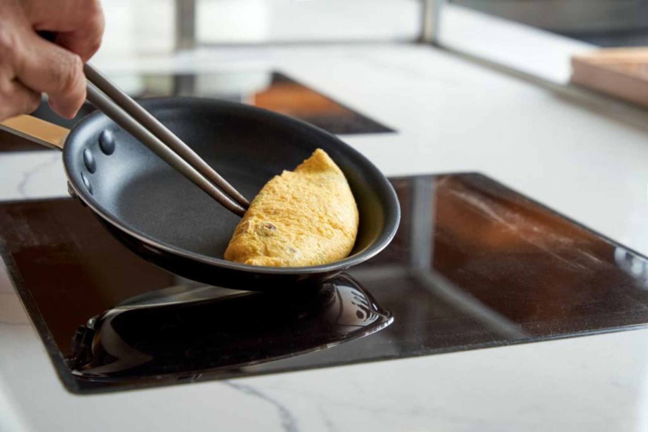 RIHGA Royal Hotel Osaka, Vignette Collection by IHG