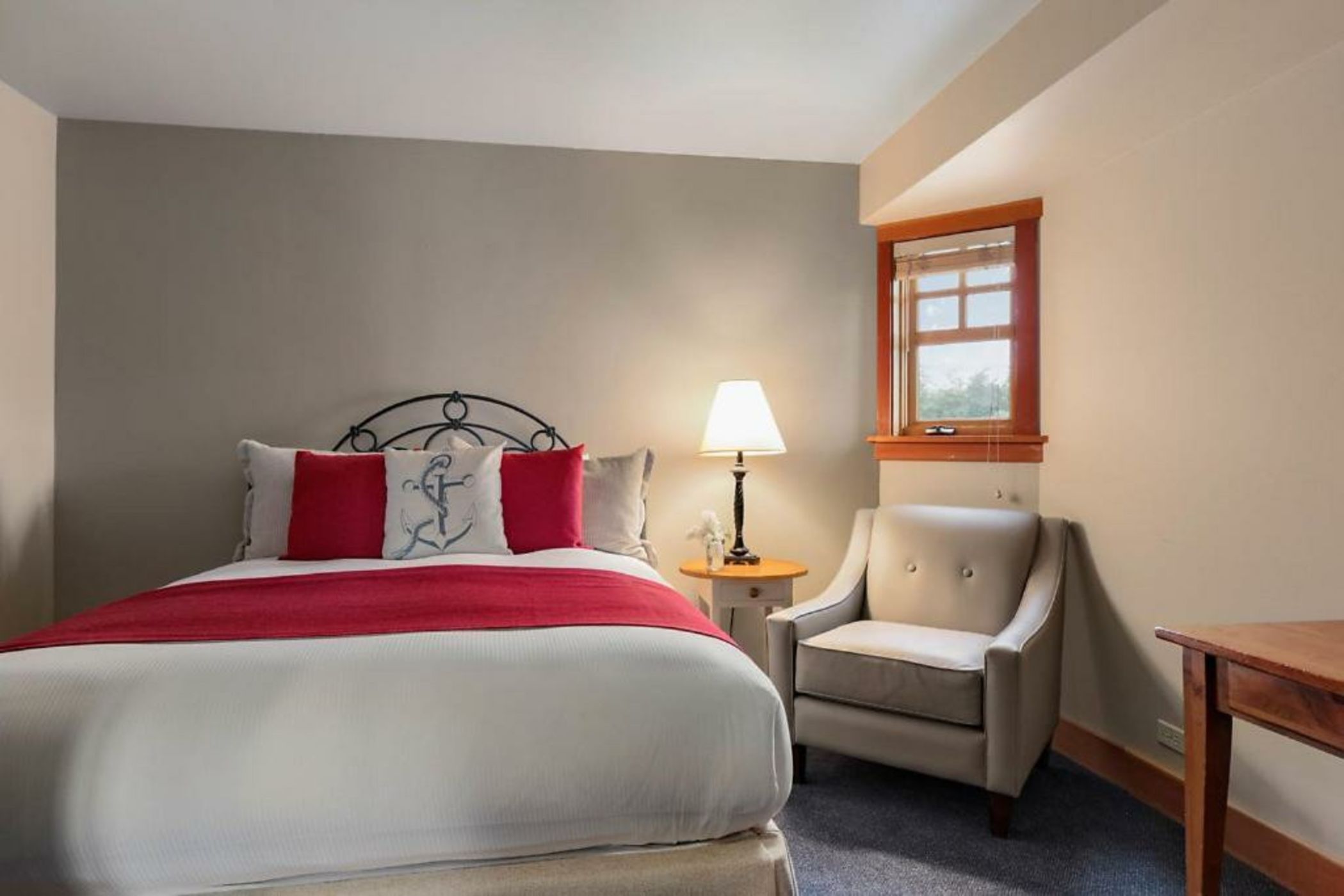 La Conner Channel Lodge